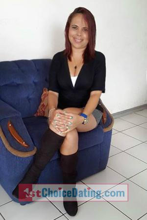 156935 - Alina Age: 50 - Costa Rica