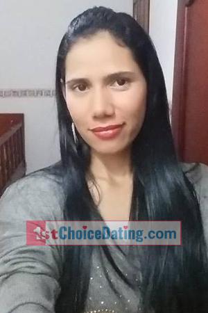160418 - Karol Age: 42 - Colombia