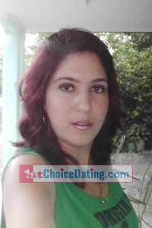 161202 - Aida Age: 32 - Cuba