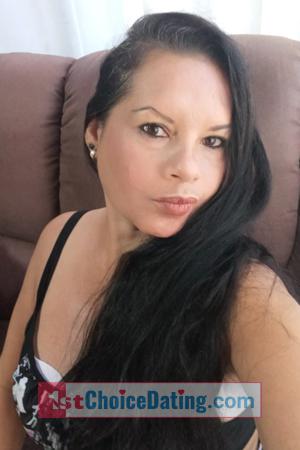 161824 - Andrea Age: 48 - Costa Rica