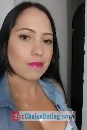 167047 - Yecenia Age: 44 - Colombia