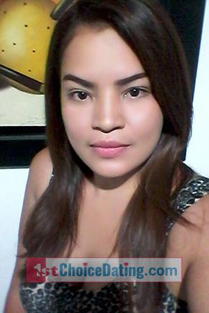 172025 - Carmela Age: 43 - Colombia