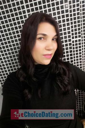 176033 - Adriana Age: 48 - Colombia