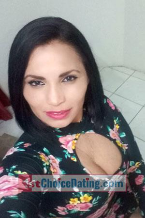 180645 - Andrea Age: 41 - Costa Rica