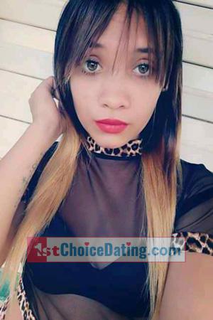 194372 - ILianet Age: 26 - Cuba