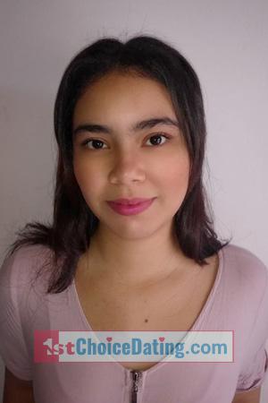 194490 - Yulianis Age: 25 - Colombia