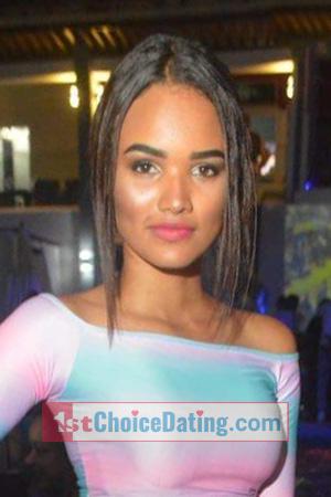 201590 - Eli Age: 24 - Dominican Republic