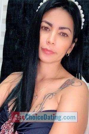 204024 - Soraya Age: 49 - Colombia