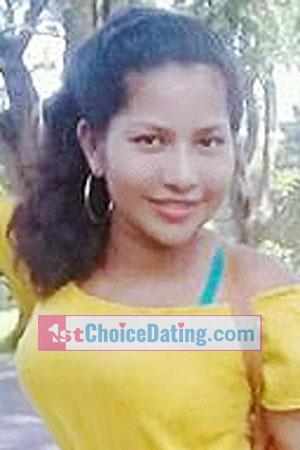 205097 - Silvia Age: 26 - Costa Rica