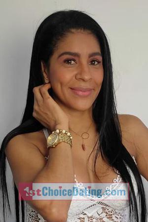 205734 - Yohana Age: 43 - Colombia