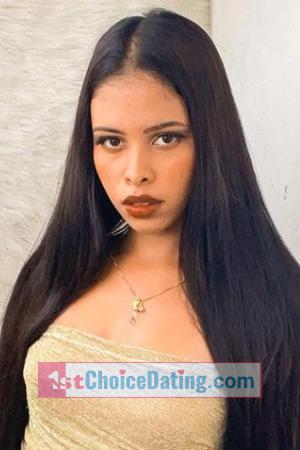 206501 - Laura Age: 25 - Colombia