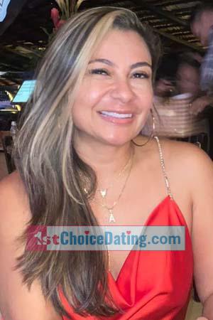 207682 - Paola Andrea Age: 48 - Colombia