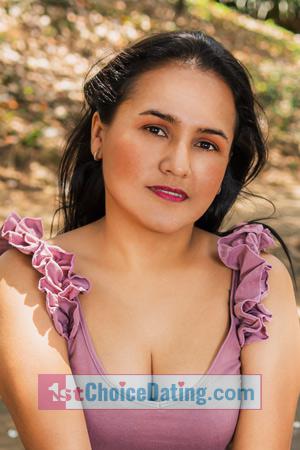 207749 - Alejandra Age: 39 - Colombia