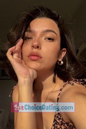 209336 - Alessandra Age: 28 - Colombia