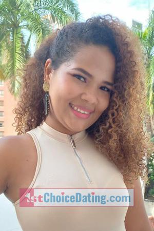 209512 - Daniela Age: 30 - Colombia