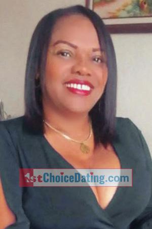 209835 - Yolanda Age: 59 - Costa Rica