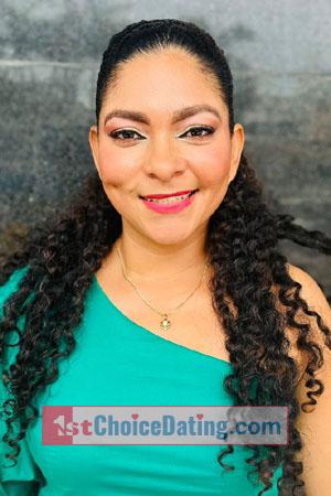 209839 - Andrea Age: 36 - Colombia