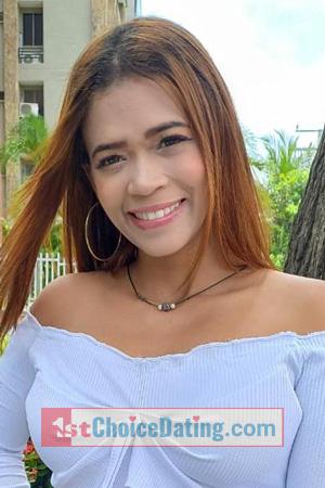 210144 - Danniela Age: 28 - Colombia