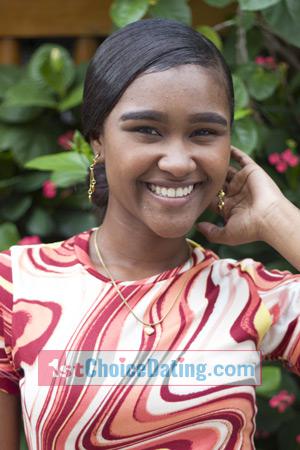 210909 - Eliana Age: 25 - Colombia