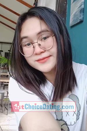 213372 - Arrada Age: 25 - Thailand