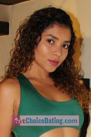 213953 - Fernanda Age: 29 - Costa Rica