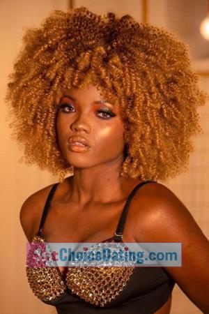 214573 - Solanyi Age: 22 - Colombia