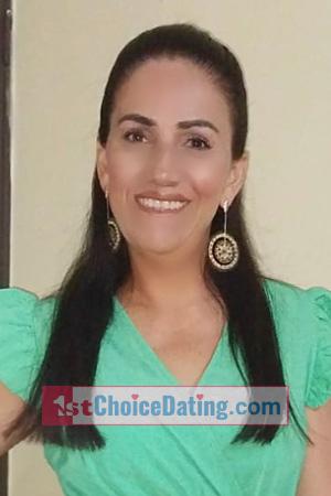 215402 - Helen Age: 47 - Costa Rica