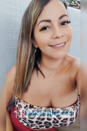 216020 - Yury Age: 42 - Costa Rica