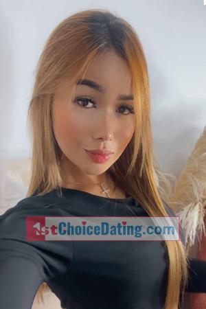 216417 - Yulieth Age: 26 - Colombia