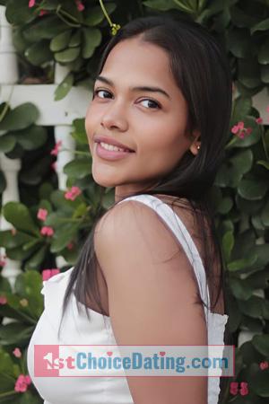 216797 - Daniela Age: 33 - Colombia