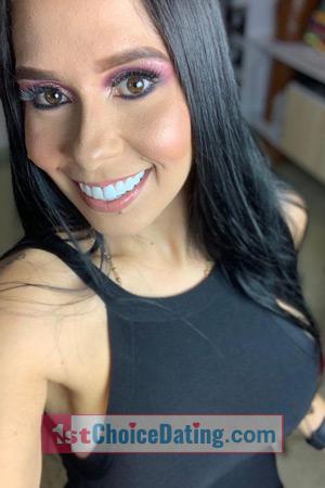 219488 - Laura Age: 36 - Colombia