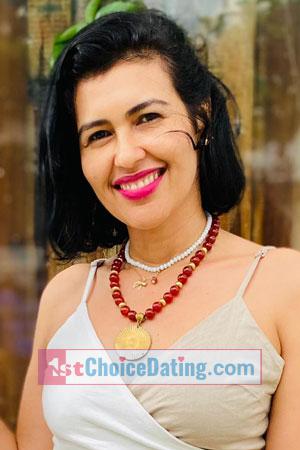 219492 - Yisela Age: 44 - Colombia