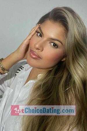 219653 - Valentina Age: 24 - Colombia