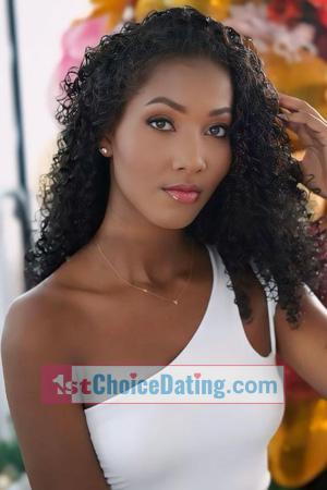 219749 - Valentina Age: 24 - Colombia