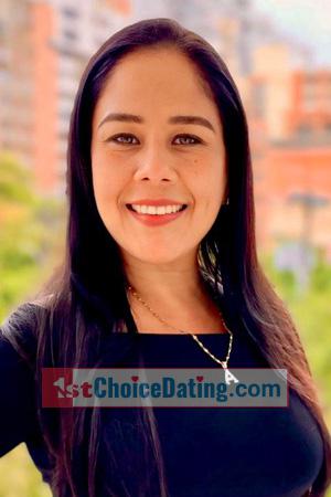 219954 - Astrid Age: 47 - Colombia