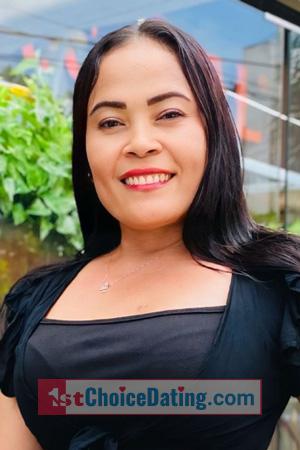 220035 - Lilis Age: 43 - Colombia