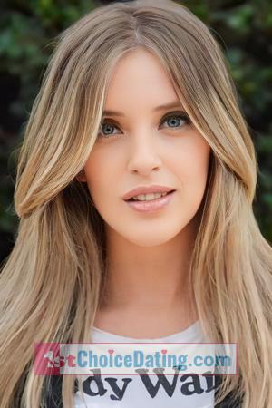 220111 - Maria Victoria Age: 37 - Argentina