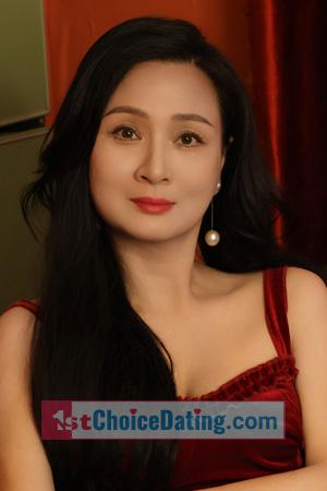 221577 - Jacelyn Age: 52 - China