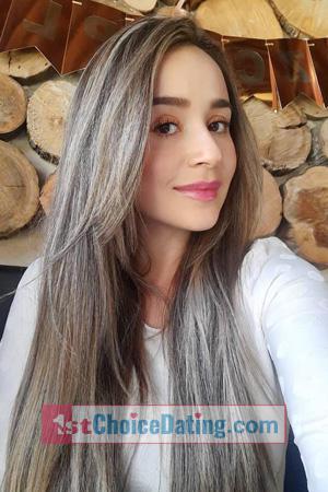 221699 - Lizeth Age: 32 - Colombia