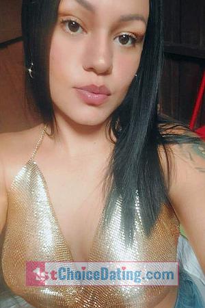 222719 - Hazel Age: 32 - Costa Rica