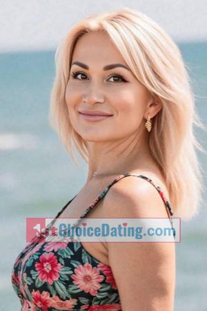 225479 - Elena Age: 56 - Ukraine