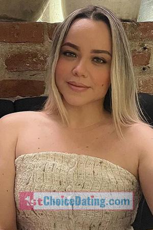 226413 - Iseth Age: 39 - Colombia