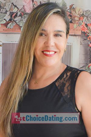 226420 - Lenka Age: 55 - Peru