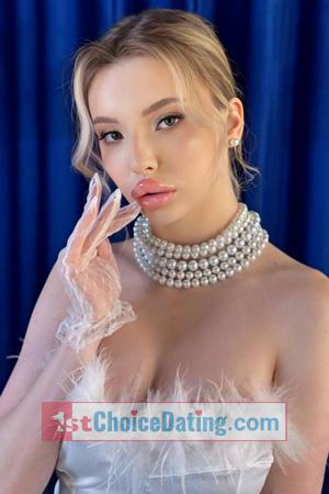 227081 - Vlad� Age: 18 - Ukraine