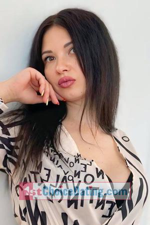 227172 - Anna Age: 35 - Ukraine