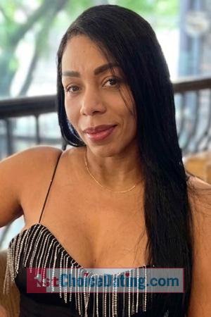227379 - Julia Age: 41 - Colombia