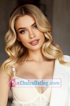 227853 - Tatyana Age: 31 - Ukraine