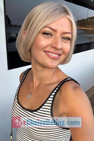 228184 - Dariia Age: 42 - Ukraine
