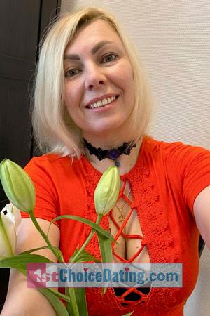 228207 - Olga Age: 49 - Ukraine