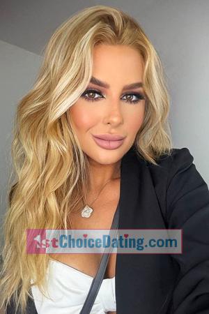 228567 - Raissa Age: 38 - Brazil